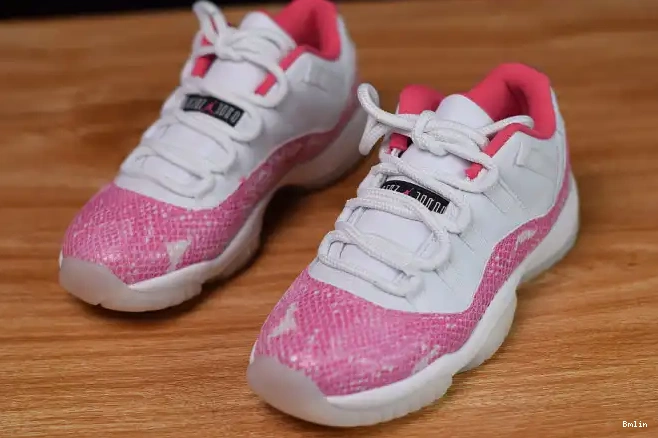 Bmlin shoes Pink AH7860-106 Air Snakeskin Low Jordan WMNS 11 0518